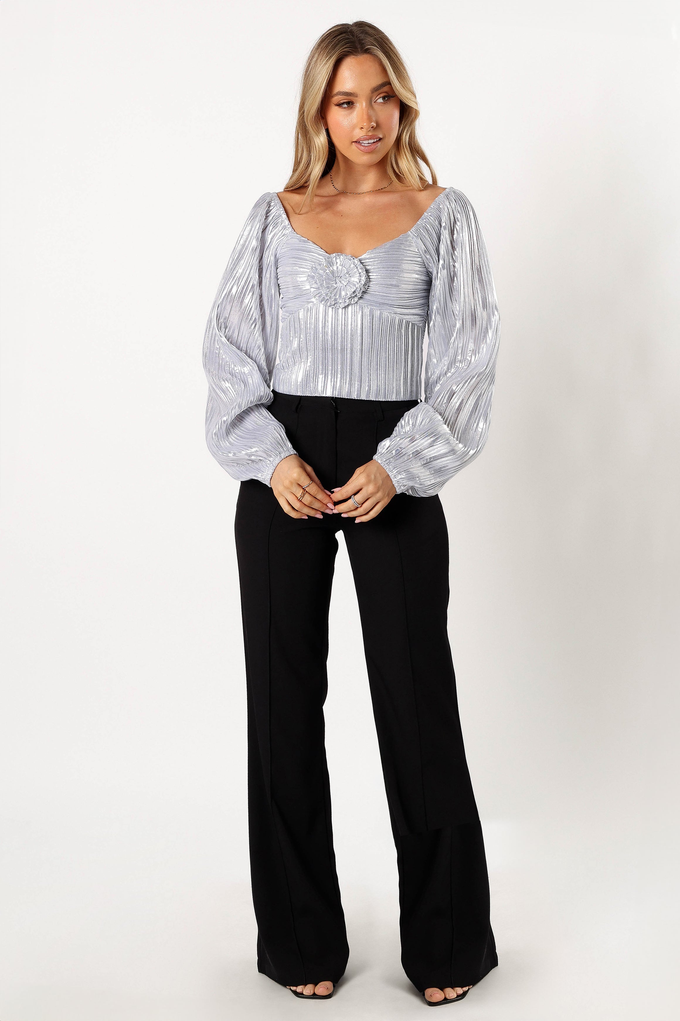 Nyra Rose Detail Top - Silver